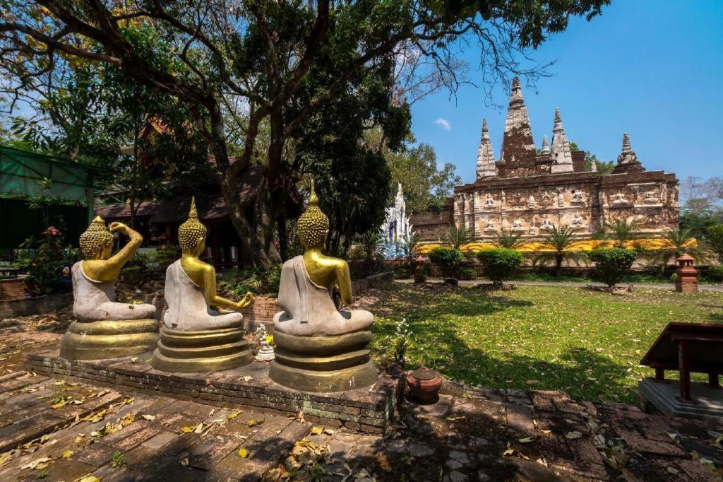 B2 Black Business And Budget Hotel Chiang Mai Esterno foto
