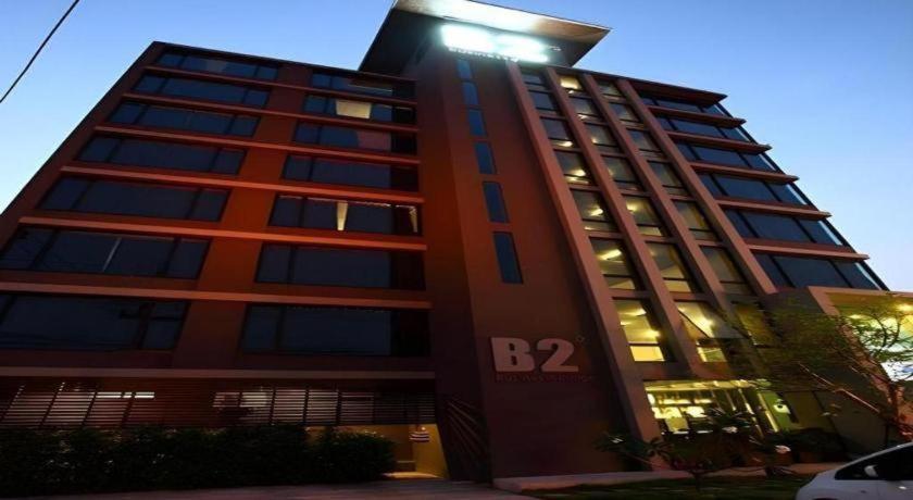 B2 Black Business And Budget Hotel Chiang Mai Esterno foto