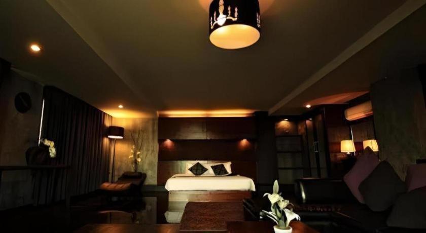 B2 Black Business And Budget Hotel Chiang Mai Esterno foto