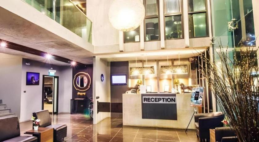 B2 Black Business And Budget Hotel Chiang Mai Esterno foto