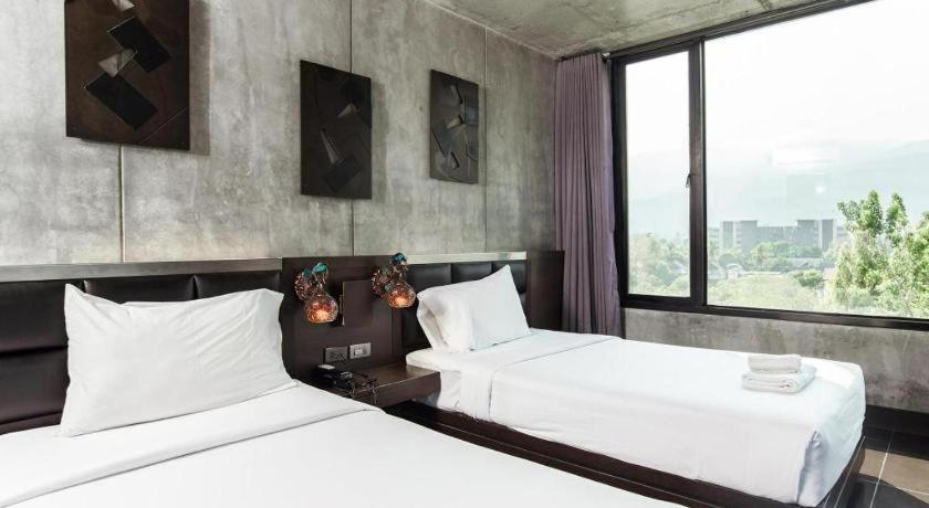 B2 Black Business And Budget Hotel Chiang Mai Esterno foto