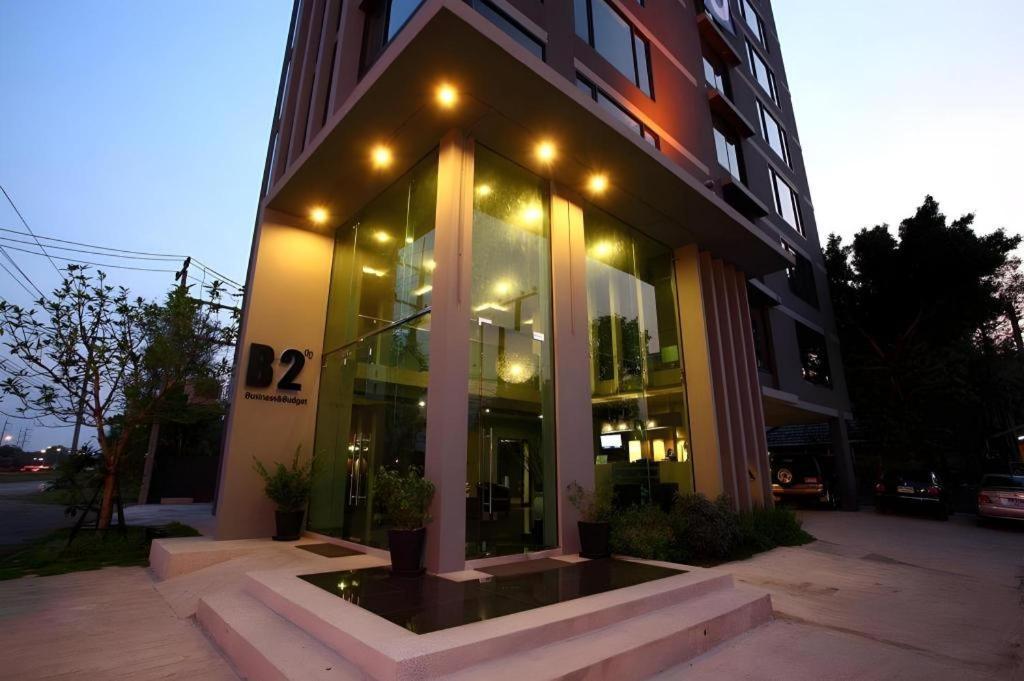 B2 Black Business And Budget Hotel Chiang Mai Esterno foto